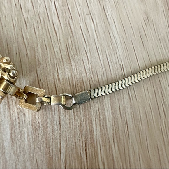 🥂SOLD🥂Vintage Crystal Barclay Signed Necklace, Gold-Tone Emerald Amber, 15” - Picture 6 of 13